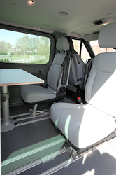 VanX Einzelsitze nachrüsten in Ford Transit - Beispiel eines Teilausbaus von JOKO Wohnmobil
